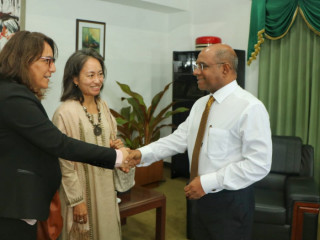 އދ. ގެ އިންސާނީ ހައްގުތަކާ ބެހޭ ކޮމިޝަނަރުގެ އޮފީހުން ރާއްޖެ އަށް ފޮނުވި ވަފުދު ފޮރިން މިނިސްޓަރު އަބްދުﷲ ޝާހިދާ ބައްދަލުކުރައްވަނީ