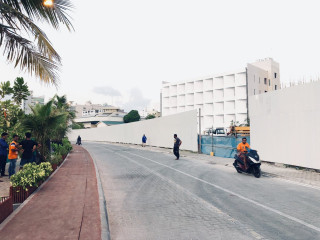 ކޮރަލް ބުލިވާޑް ސަރަހައްދު ބޮޑުތަކުރުފާނު މަގު ހުޅުވާފައި