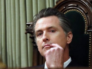 ގަވަރނަރ ގެވިން ނިއުސަމް މަރުގެ އަދަބު ދިނުން ހުއްޓާލި ނަމަވެސް ދާއިމިކޮށް މަރުގެ އަދަބު ނިމުމަކަށް ގެނެވޭނީ އާއްމު ވޯޓަކުން