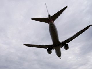 އެމެރިކާއިންވެސް ބޯއިންގ 737 މެކްސްގެ ބޯޓްތައް ހުއްޓާލައިފި