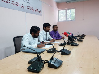 މީޑިއާ ކައުންސިލުން ބޭއްވި ނޫސްވެރިންގެ ބައްދަލުވުމުގެ ތެރެއިން