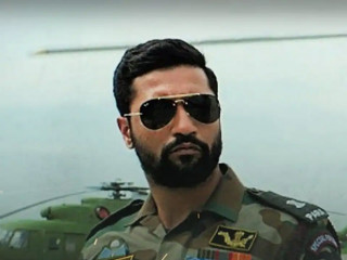 ރާކޭޝް ޝަރްމާގެ ބައޯޕިކްގައި ފެނިގެންދާނީ ވިކީ ކައުޝަލްތަ؟