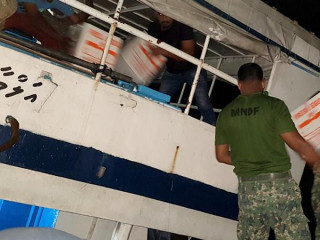 މާލެއިން ފުރައިގެން ސ. ހުޅުމީދޫއަށް ދަތުރުކުރަނިކޮށް ފަރަށްއެރި އަލްމާ ބޯޓް