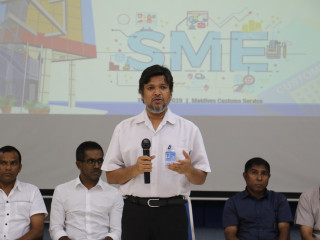 އެސްއެމްއީއަށް އަމާޒުކޮށްގެން ހޭލުންތެރިކުރުމުގެ މަސައްކަތު ބައްދަލުވުމެއް ކަސްޓަމްސްގައި ހިންގައިފި