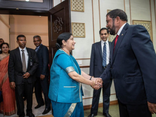 އިންޑިއާގެ އެކްސްޓާނަލް އެފެއަރޒް، ސުޝްމާ ސުވަރާޖު މަޖިލީހަށް ވަޑައިގެން ގާސިމާ ސަލާމް ކުރެއްވުން