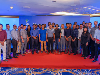 އޫރީދު ނިރު އެކްސްކަލަރޭޓަރ ޕްރޮގްރާމްގެ ތެރެއިން