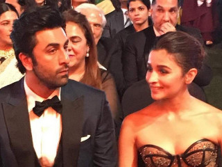 ރަންބީޜު ކަޕޫރާއި އާލިއާ ބަޓް