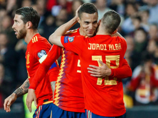 ޔޫރޯ ކޮލިފައިންގެ ތެރެއިން