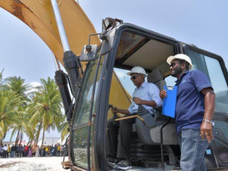 ހޯރަފުށީ އެއަރޕޯޓް މަސައްކަތް ފެއްޓެވުން