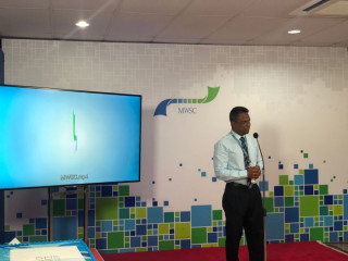 އެމްޑަބްލިއުއެސްސީގެ މެނޭޖިން ޑިރެކްޓަރ އާދަމް އާޒިމް