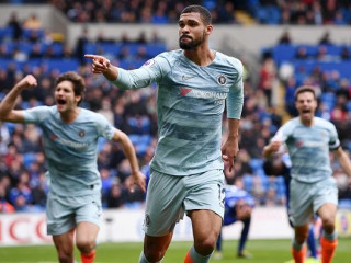 ޗެލްސީގެ ބައެއް ކުޅުންތެރިން