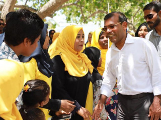 ކުޑަފަރީ ރައްޔިތަކާއި ރައީސް ނަޝީދު ވާހަކަފުޅު ދައްކަވަނީ