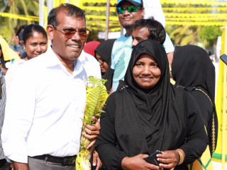 ބ.ކެންދޫއިން ރައީސް ނަޝީދަށް ވަނީ ހޫނު މަރްހަބާއެއް ދަންނަވާފައި