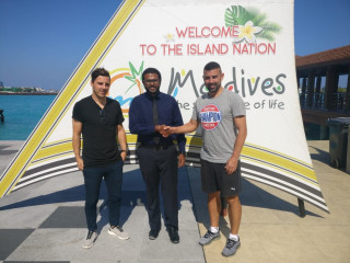 ކޮއިރާ އާއި ގުއަޑްރޮސް ރާއްޖެ އައުން