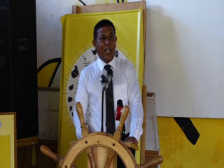 މިނިސްޓަރ އޮފް ނޭޝަނަލް ޕްލޭނިންގ އެންޑް އިންފްރާސްޓްރަކްޗަރ މުޙައްމަދު އަސްލަމް