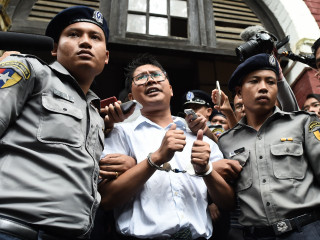 އދ. ގެ ޕްރެސް ފްރީޑަމް އެވޯޑް މިޔަންމާގައި ބަންދުކޮށްފައި ތިބި ދެ ނޫސްވެރިންނަށް!