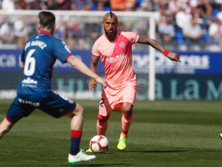 ބާސާ އަދި ހިއުސްކާ ބައްދަލުކުރި މެޗުގެ ތެރެއިން