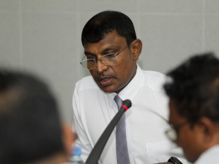 މިނިވަން މުއައްސަސާތަކާ ބެހޭ ކޮމިޓީގެ މުގައްރިރު ރިޔާޒު ރަޝީދު