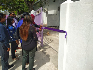 މިނިސްޓަރ ޝިދާތާ ތިނަދޫ ރިހެބިލިޓޭޝަން ސެންޓަރު ހުޅުއްވައިދެއްވަނީ