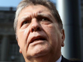 ޕެރޫގެ ކުރީގެ ލީޑަރު ހައްޔަރުކުރުމުގެ ކުރިން އަމިއްލަފުޅަށް ބަޑިޖަހައި މަރުވެއްޖެ