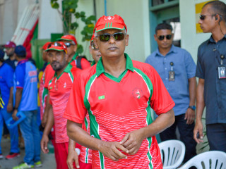 ރާއްޖެއާއި އިންޑިޔާއާ ކުޅޭ އެކުވެރިކަމުގެ ކްރިކެޓް މެޗުގައި ރައީސުލްޖުމްހޫރިއްޔާ ބައިވެރިވެވަޑައިގަތުން