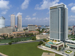 ސިލްސިލާ ހަމަލާތަކުގައި ހަމަލާތައް ފުރަތަމަ އަމާޒުވި ތަންތަނުގެ ތެރޭގައި ޝަންގްރީލާ ހޮޓެލް ހިމެނޭ