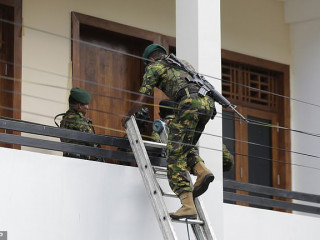 ލަންކާއަށް ހަމަލާ ދިނުމާއި ގުޅިގެން ގެއެއް ބަލައި ފާސްކުރަނީ