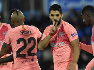 ބާސެލޯނާއާއި އަލާވެސް ވާދަކުރި މެޗުގެ ތެރެއިން