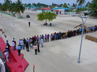 މިނިސްޓަރ މަހުލޫފް ހޯރަފުއްޓަށް ވަޑައިގެންނެވުން