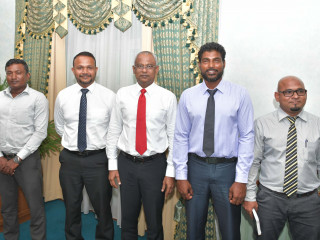 ރައީސުލްޖުމްހޫރިއްޔާ ކެންދޫ ކައުންސިލްގެ މެންބަރުންނާ ބައްދަލު ކުރެއްވުމުގެ ތެރެއިން