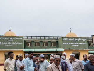 ލަންކާއަށް ދިން ހަމަލާއަށް ފަހު ކާއްތަންކުޑީގެ މިސްކިތެއްގެ ކައިރި