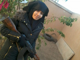 ސީރިޔާ ގައި ހަރަކާތްތެރިވާ ދިވެއްސެއް