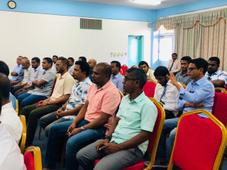 19 ވަނަ މަޖިލީހަށް އިންތިޙާބުވެފައިވާ އެމްޑީޕީ މެމްބަރުންނާ ޔޫތު މިނިސްޓަރ ބައްދަލުކުރައްވައިފި