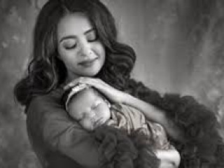 ސުރުވީން ޗައުލާ ދަރިފުޅު އީވާ އާއި އެކު