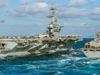 އެމެރިކާގެ އެއަރކްރާފްޓް ކެރިއަރު އެސްއެސް އަބްރަހަމް ލިންކަން