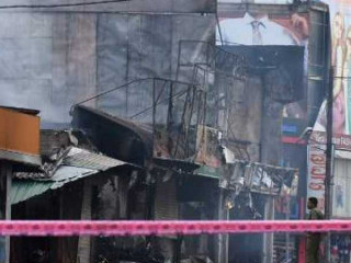 މިނުވަންގޮޑާ ސަރަހައްދުގައި ހުރި ފިހާރައެއް އަންދާލާފައި