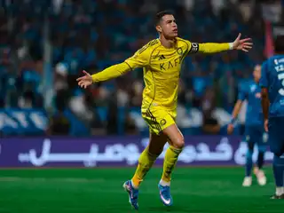 މެޗުގައި ލަނޑު ޖެހުމަށް ފަހު ރޮނާލްޑޯ އުފާ ފާޅު ކުރަނީ