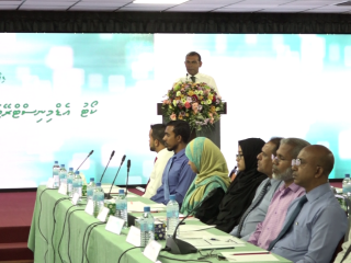 ކޯޓު އެޑްމިނިސްޓްރޭޓަރުންގެ މަސައްކަތު ބައްދަލުވުން ފައްޓަވާދެއްވުމުގެ ގޮތުން ރައީސް ނަޝީދު ވާހަކަފުޅު ދައްކަވަނީ