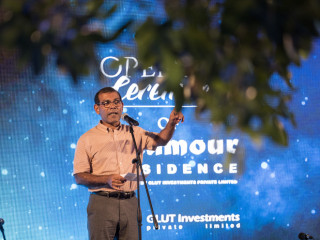 ގްލެމަރ ރެސިޑެންސް ފުލެޓުތައް ހުޅުއްވައިދެއްވައި ރައީސް ނަޝީދު ވާހަކަފުޅު ދައްކަވަނީ