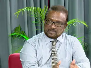 ޝެއިހް އަބްދުލް އަޒީޒް ހުސެއިން (އަޒީބެ)