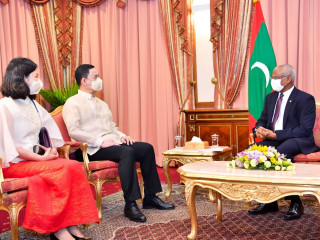The New Ambassador of the Philippines presented his credentials to the president on Monday