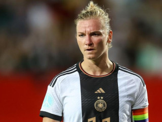 ޖާމަނީގެ އެލެގްޒެންޑާ ޕޮޕް