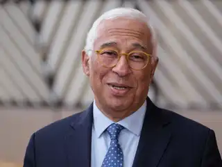  ޔޫރަޕިއަން ކައުންސިލްގެ ރައީސް އެންޓޯނިއޯ ކޮސްޓާ.