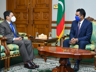 Vice President Faisal Naseem with Bangladeshi High Commissioner to Maldives, Rear Admiral Nazmul Hassan