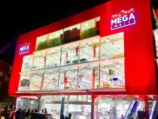 Redwave Mega Mall: The incident occurred at the Redwave Mall currently under construction in Hulhumalé Phase 2. | Redwave