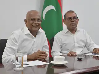 ރައީސް ސޯލިހާ ބައްދަލެއް ނުވޭ، ވާހަކަ ދެކެވުނީ ފޯނުން: ރައީސް ނަޝީދު 