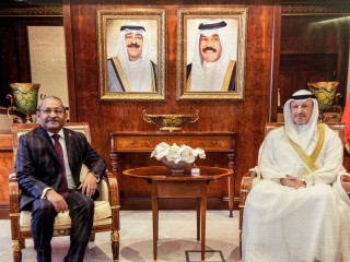 Ambassador Mohamed Khaleel presented his credentials to Sheikh Salem Abdullah Al-Jaber Al-Sabah on Wednesday