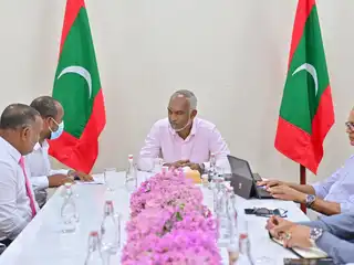 ރައީސް ޑރ. މުހައްމަދު މުއިއްޒު ނ. މަނަދޫ ކައުންސިލް މެންބަރުންނާ އެކު