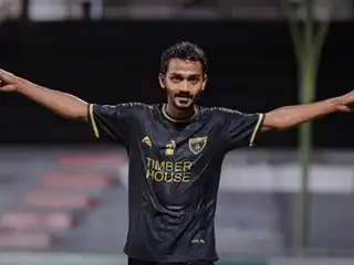 ޔޫވީ އަތުން މޮޅުވެ، އީގަލްސް ކުރިއަށް ޖެހިލައިފި 