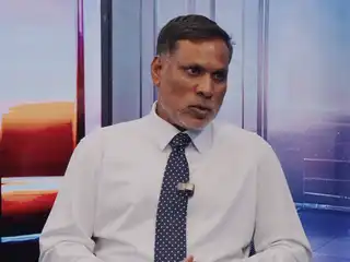 ރާއްޖެޓީވީގެ ޓީވީޓޯކް ޕްރޮގްރާމްގައި ރައްޔިތުންގެ މަޖިލީހުގެ ހުޅުމާލޭ ދެކުނު ދާއިރާގެ މެންބަރު ޑރ. އަހްމަދު ޝަމްހީދު ވާހަކަ ދައްކަވަނީ